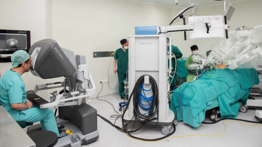 SELÇUK TIP’IN AMELİYATHANE KAPASİTESİ ARTIRILDI