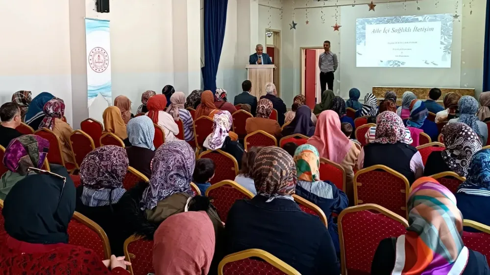 NİĞDE’DE VELİ AKADEMESİ HALİLK KİTAPÇI İLKOKULU’NDA