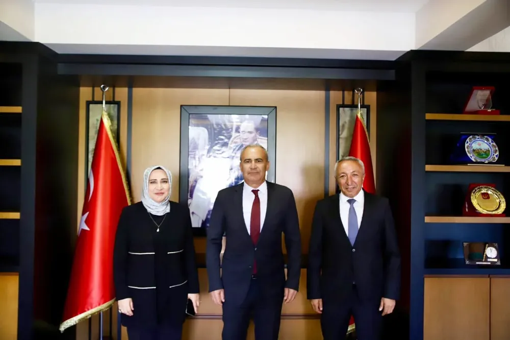 BOR KAYMAKAMI YAVUZ, İL MİLLİ EĞİTİM MÜDÜRÜ ÖZBEK’İ AĞIRLADI