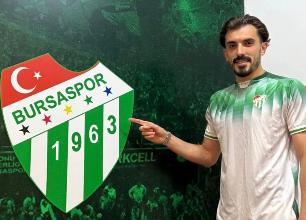BURSASPOR, HAKKI TÜRKER TRANSFERİNİ RESMEN AÇIKLADI