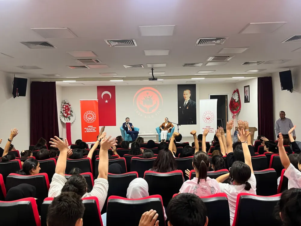 GENÇLER SORDU MÜDÜR ÖZBEK CEVAPLADI