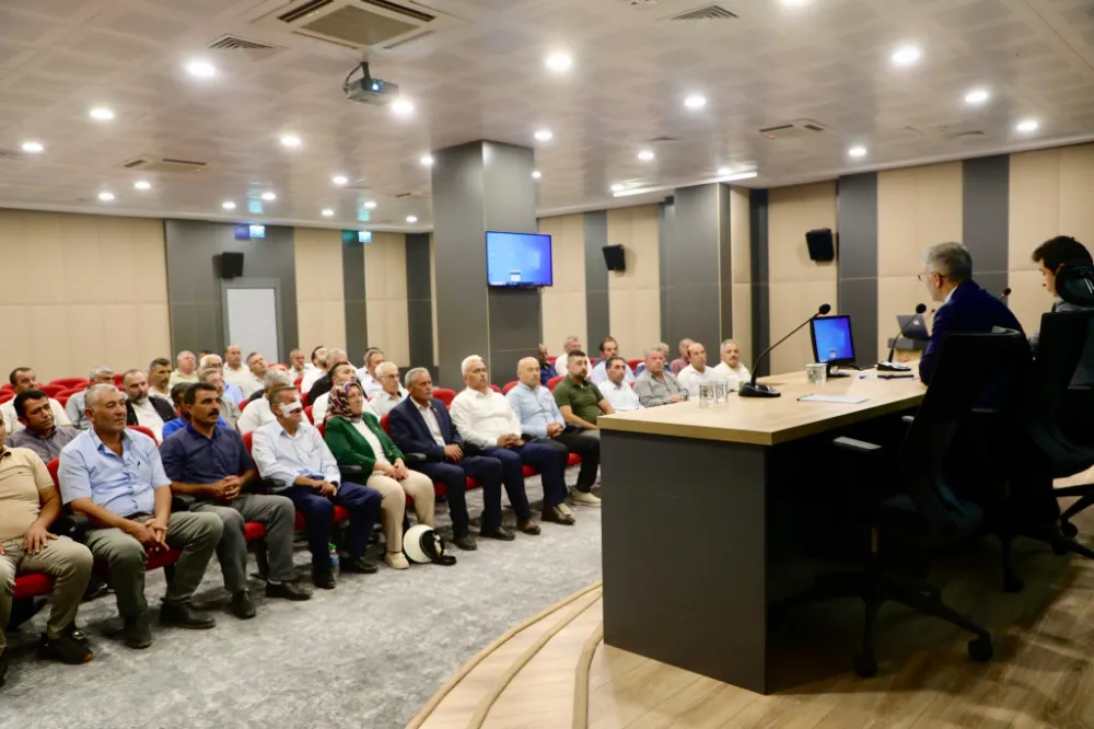 MUHTARLARLA HAYVANLARI KORUMA KANUNU DEĞERLENDİRİLDİ