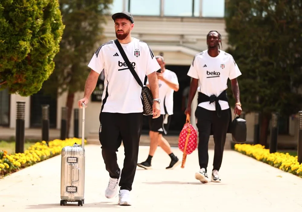 BEŞİKTAŞ, POLONYA