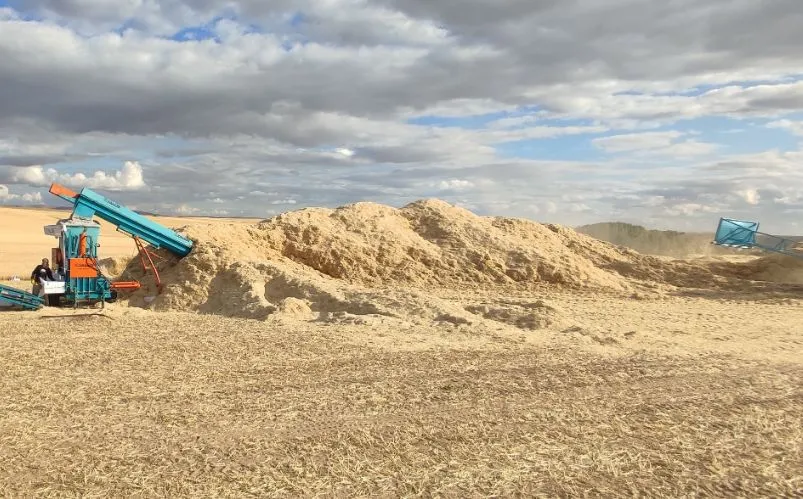 NİĞDE’DE SAMAN SIKINTISI: ÜRETİCİ DE YETİŞTİRİCİ DE ZORDA!