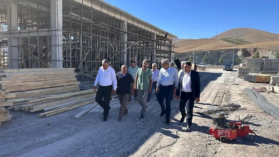 MİLLETVEKİLİ UZKURT