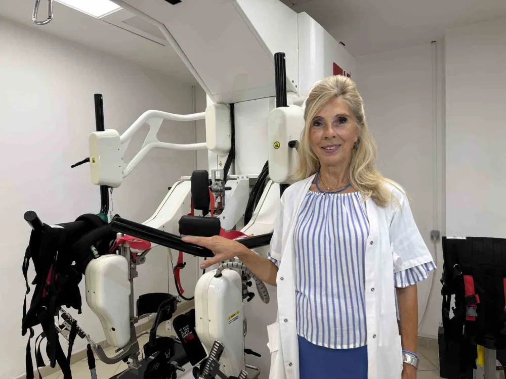ROBOTİK REHABİLİTASYON CİHAZI HASTALARA UMUT OLUYOR
