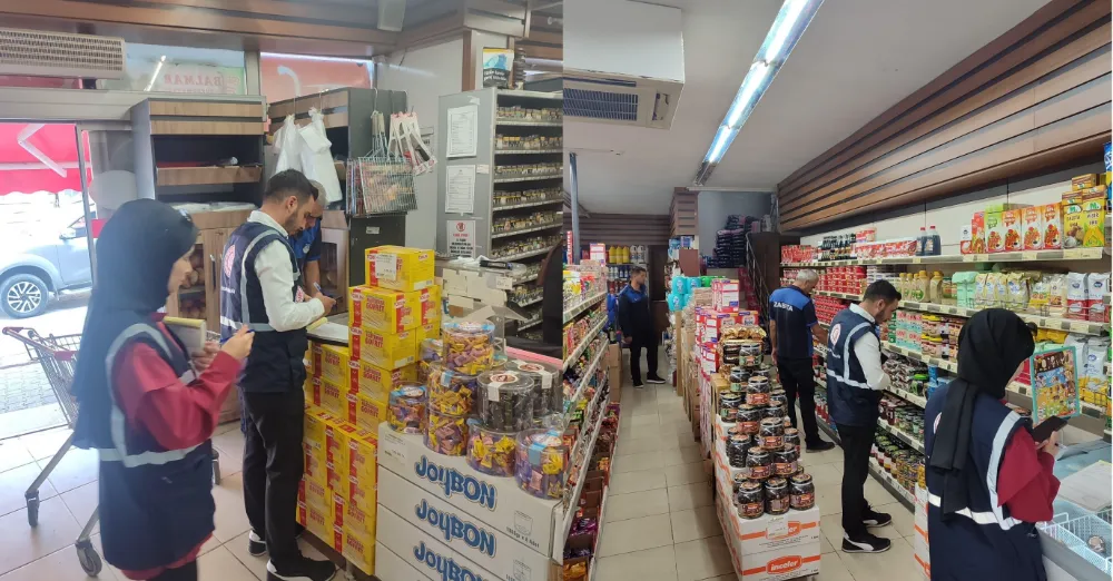 ÇİFTLİK İLÇESİNDE MARKETLERE SIKI DENETİM 