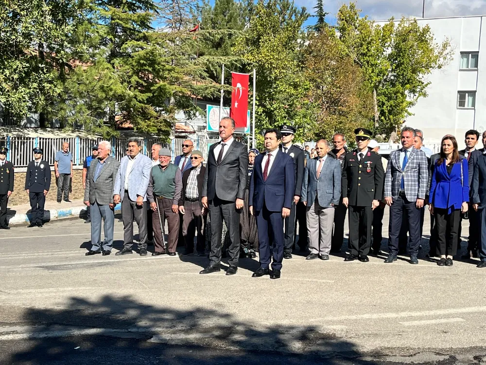 ALTUNHİSAR’DA GAZİLER GÜNÜ TÖRENLE KUTLANDI